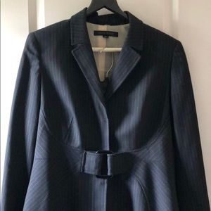 Anne Klein skirt suit in navy.  Size 12 like new.